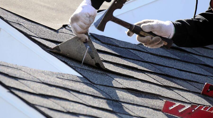 Professional gutter cleaning in Glenburn, ND